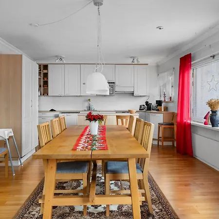 Spacious 3Br With Sauna In City Center Apartmán *
