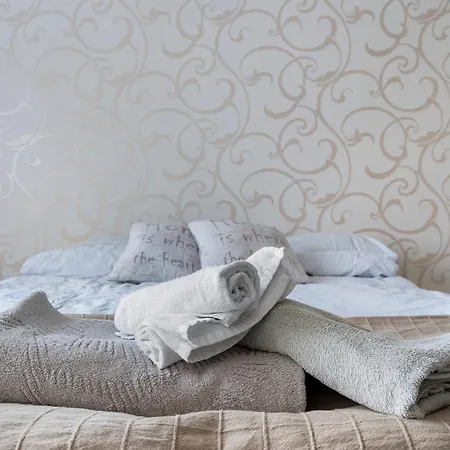 Homelike 3br With Private Sauna In Centre Of 아파트