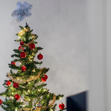 Homelike 3br With Private Sauna In Centre Of 아파트 로바니에미