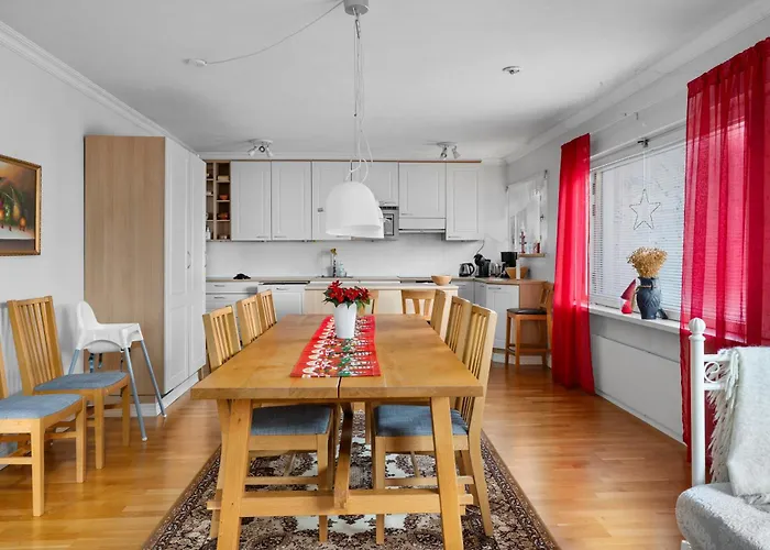 Homelike 3Br With Sauna In City Center Apartamento *